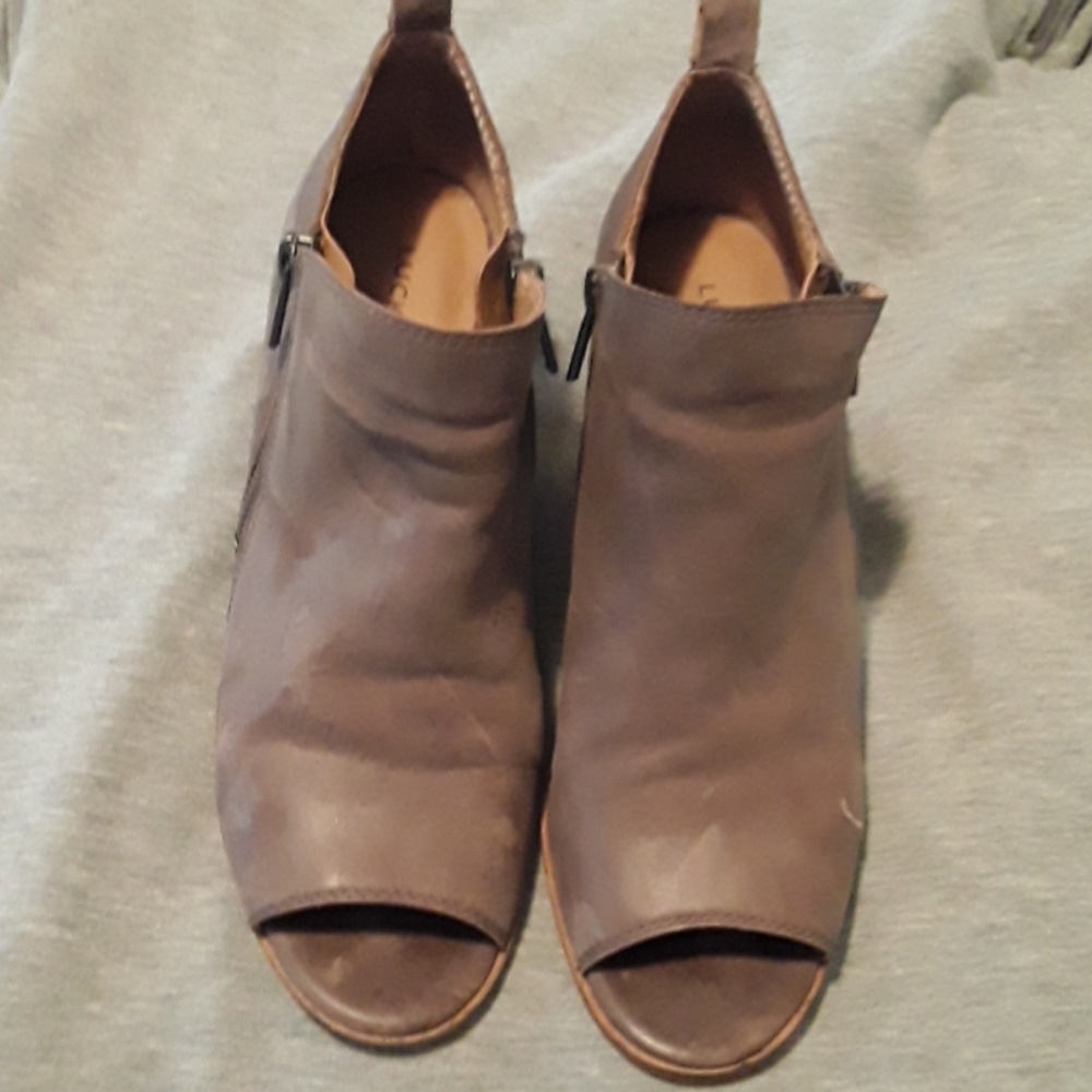 Lucky brand bootie